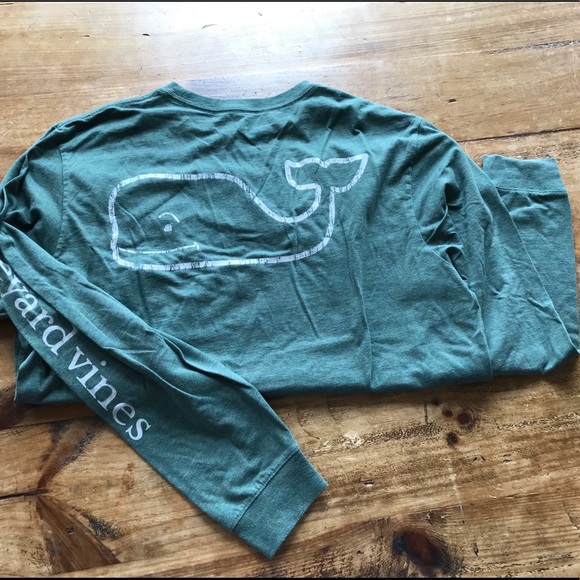 Vineyard Vines Other - Men’s Vineyard Vines Long Sleeve T-shirt Medium